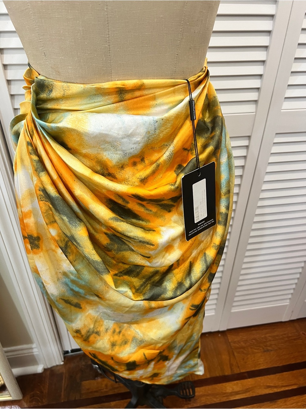 PrettyLittleThing Yellow Green Blue Marble Midi Skirt